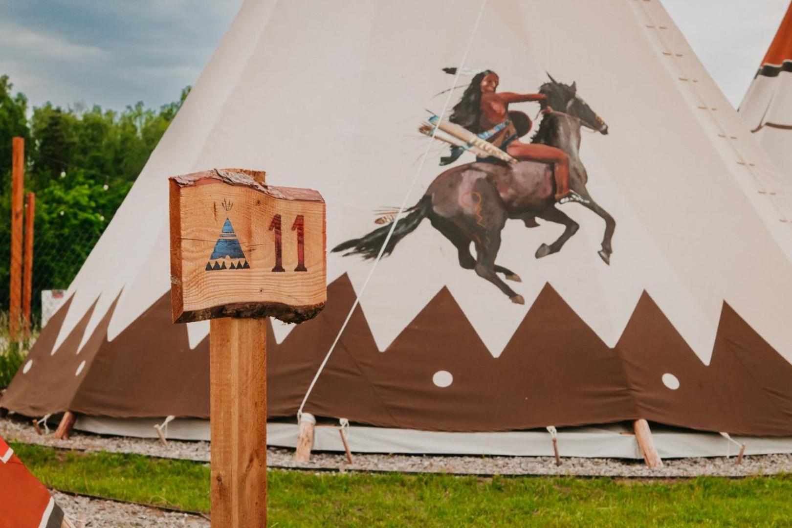 Indiana Camp - 150 M Od Suntago Park Hotel Grabce-Towarzystwo Luaran gambar