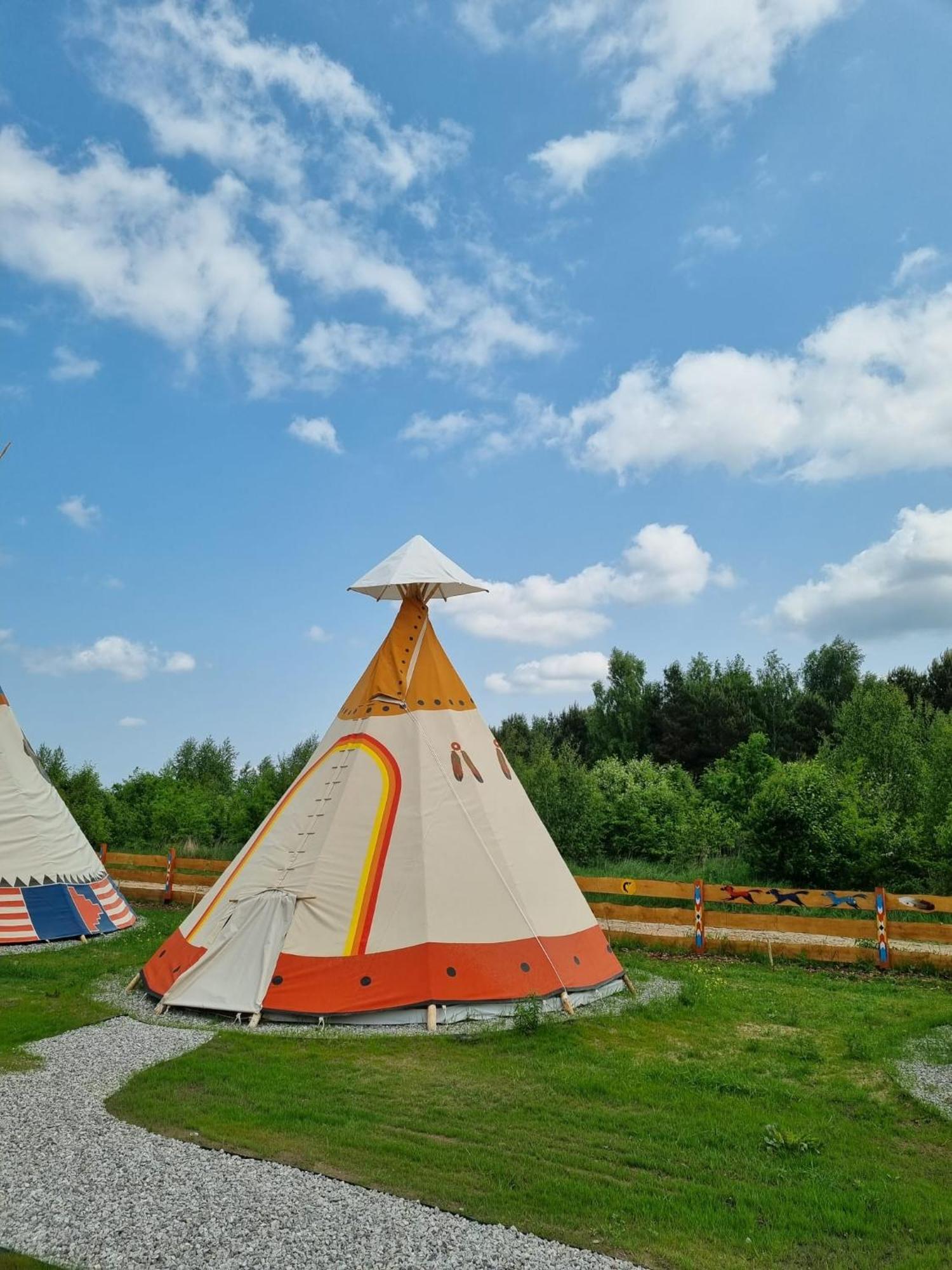 Indiana Camp - 150 M Od Suntago Park Hotel Grabce-Towarzystwo Luaran gambar